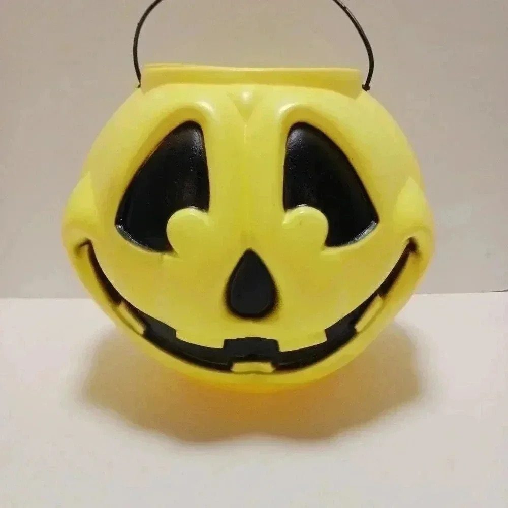 General Foam Plastic Vintage Pumpkin Halloween Candy Bucket Pail Grin Neon